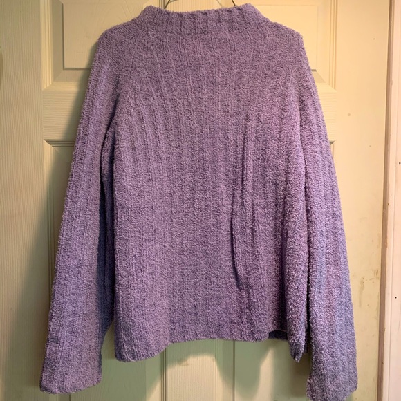 Soft sweater - Picture 7 of 7